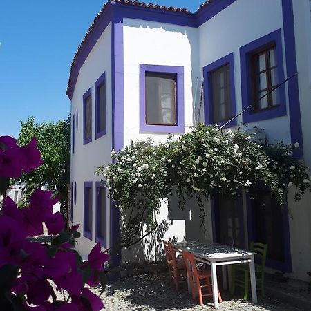 Bozcaada Boutique Bed & Breakfast Exterior photo