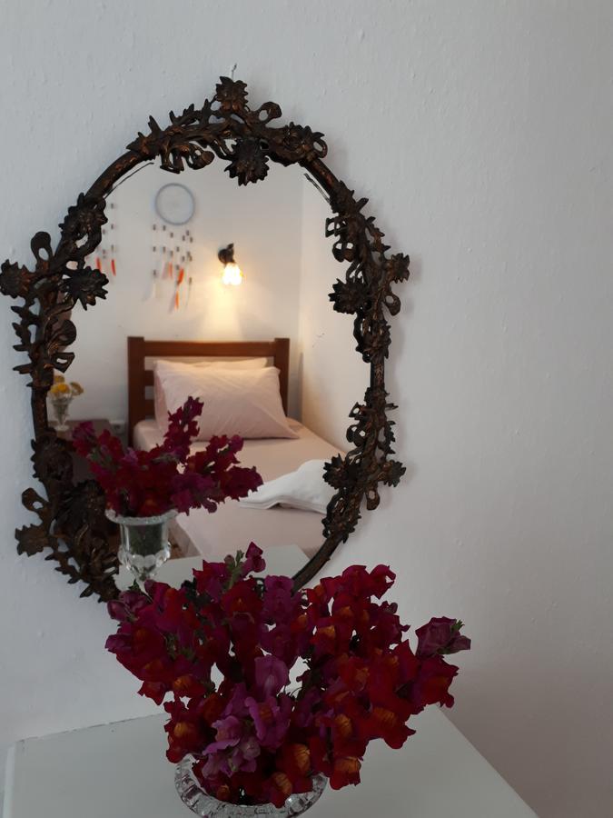 Bozcaada Boutique Bed & Breakfast Exterior photo
