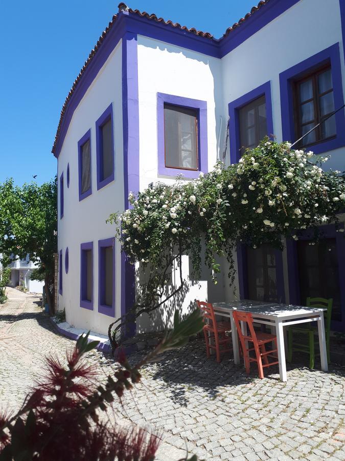 Bozcaada Boutique Bed & Breakfast Exterior photo