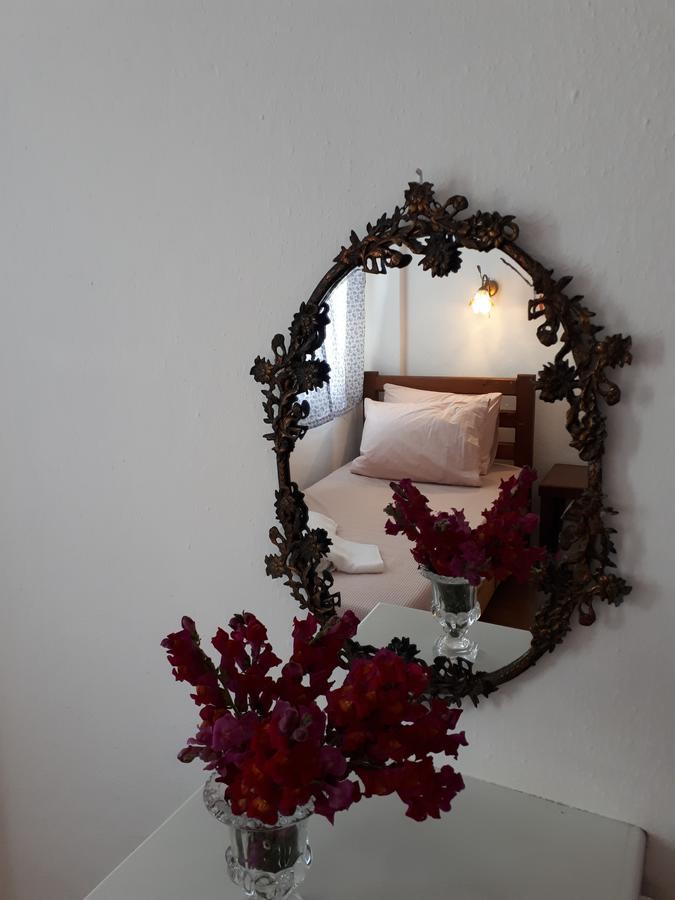 Bozcaada Boutique Bed & Breakfast Exterior photo