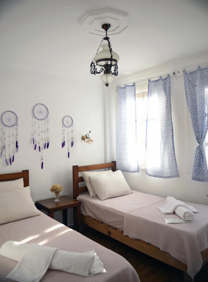 Bozcaada Boutique Bed & Breakfast Exterior photo
